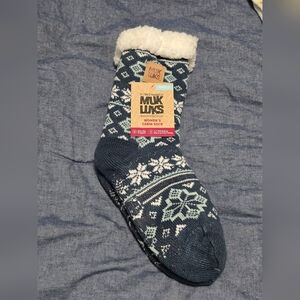 Muk Luks Navy and White Women's  Patterned Socks